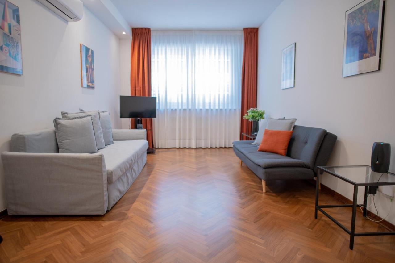 Dall Arca Smart Flat - Central Station Checkpoint Bari Buitenkant foto