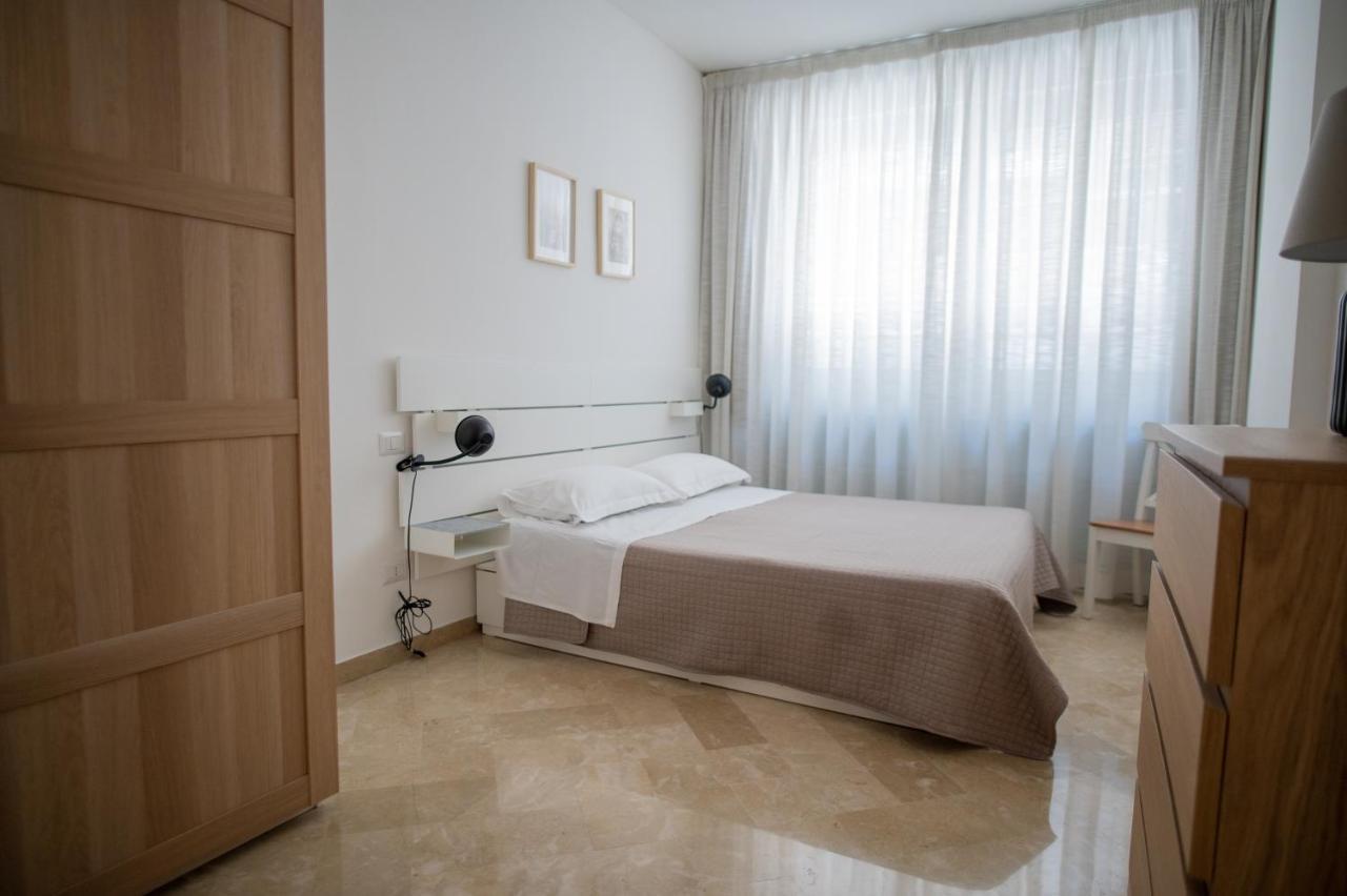 Dall Arca Smart Flat - Central Station Checkpoint Bari Buitenkant foto
